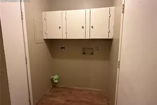 322 Iris Dr, Fountain, CO 80817 - Photo 9