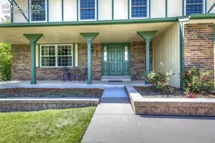 174 Tamarron Dr, Colorado Springs, CO 80919 - Photo 3