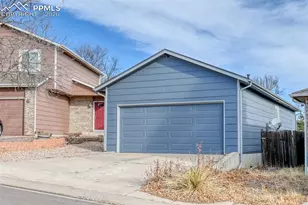 5575 Jennifer Ln, Colorado Springs, CO 80917 - Photo 3