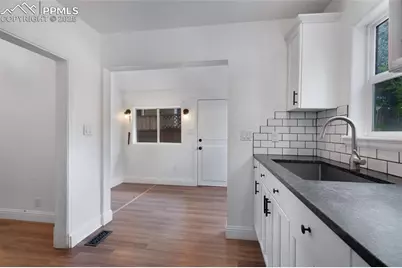 634 N Corona Street, Colorado Springs, CO 80903 - Photo 21