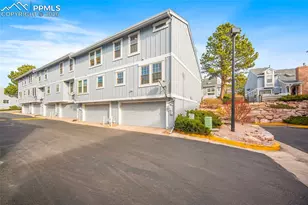 2661 Hatch Cir, Colorado Springs, CO 80918 - Photo 3