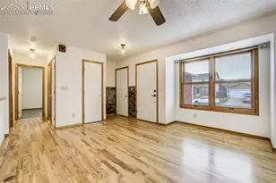 5855 Grapevine Dr, Colorado Springs, CO 80923 - Photo 5