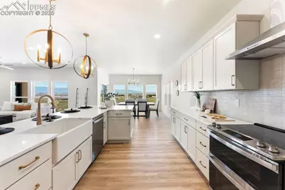 47 Top Rail Trail, Penrose, CO 81240 - Photo 3