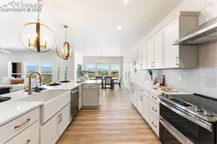 47 Top Rail Trail, Penrose, CO 81240 - Photo 3