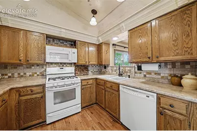 2910 Mirage Drive, Colorado Springs, CO 80920 - Photo 13