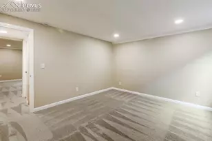 392 W Rockrimmon Blvd, Colorado Springs, CO 80919 - Photo 27