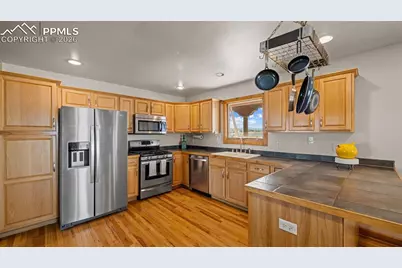 786 N Boyero Avenue, Pueblo, CO 81007 - Photo 9