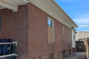 117 W 11th St, Pueblo, CO 81003 - Photo 3