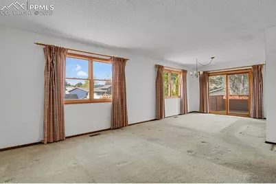 6037 Copper Mountain Drive, Colorado Springs, CO 80918 - Photo 5