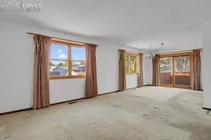 6037 Copper Mountain Dr, Colorado Springs, CO 80918 - Photo 5