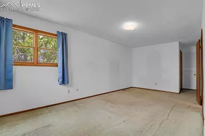 6037 Copper Mountain Drive, Colorado Springs, CO 80918 - Photo 15
