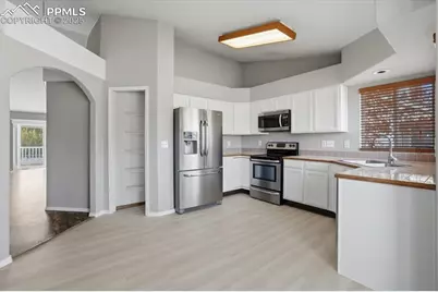 5370 Bradley Circle, Colorado Springs, CO 80911 - Photo 3