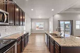 6886 Volga Dr, Colorado Springs, CO 80925 - Photo 5