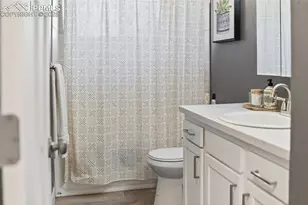 1110 Bowser Dr, Colorado Springs, CO 80909 - Photo 17