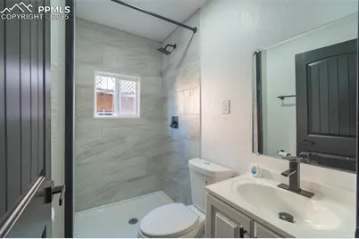 905 E 7th Street, Pueblo, CO 81001 - Photo 25