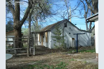 626 W Adams Avenue, Pueblo, CO 81004 - Photo 17