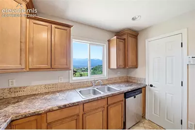2826 Pinnacle Drive, Colorado Springs, CO 80910 - Photo 5