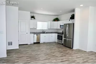 706 Grissom Drive, Colorado Springs, CO 80915 - Photo 15