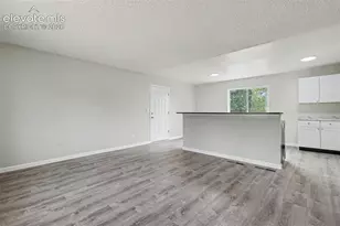 2035 Flintwood Dr, Colorado Springs, CO 80910 - Photo 11