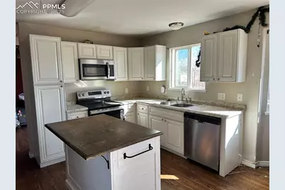 965 Ancestra Drive, Fountain, CO 80817 - Photo 3