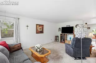 1906 Mt Vernon St, Colorado Springs, CO 80909 - Photo 5