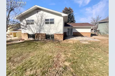 7423 Colonial Lane, Fountain, CO 80817 - Photo 5