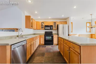 6413 Rockville Drive, Colorado Springs, CO 80923 - Photo 13