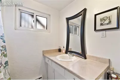 1512 E Monument Street, Colorado Springs, CO 80909 - Photo 35