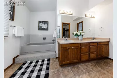 3913 Whisper Hollow Drive, Colorado Springs, CO 80920 - Photo 21