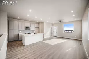 5385 Sidewinder Dr, Colorado Springs, CO 80925 - Photo 9