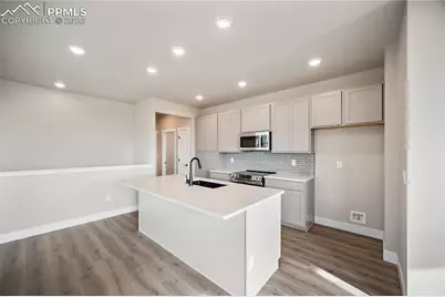 5385 Sidewinder Drive, Colorado Springs, CO 80925 - Photo 11