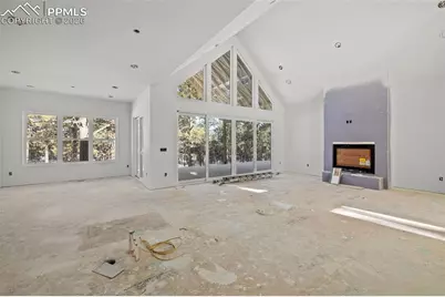 10697 Alamar Way, Colorado Springs, CO 80908 - Photo 13