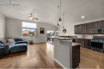 10442 Abrams Drive, Colorado Springs, CO 80925 - Photo 5