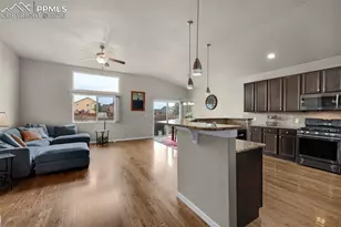 10442 Abrams Dr, Colorado Springs, CO 80925 - Photo 5