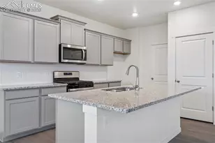 11751 Foraker Ln, Colorado Springs, CO 80925 - Photo 7