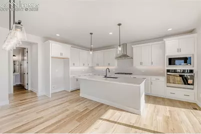 8541 Palo Alto Trail, Colorado Springs, CO 80908 - Photo 3