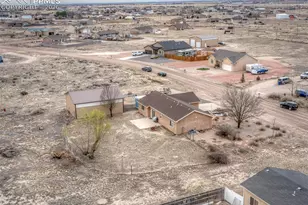 593 E Blaine Dr, Pueblo West, CO 81007 - Photo 29