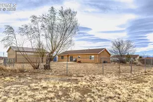 593 E Blaine Dr, Pueblo West, CO 81007 - Photo 27