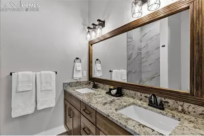 2627 Pikes Peak Drive, Florissant, CO 80816 - Photo 19