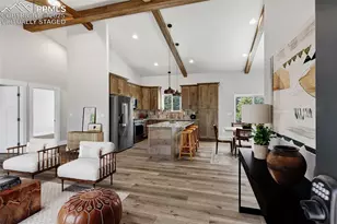 2627 Pikes Peak Dr, Florissant, CO 80816 - Photo 9