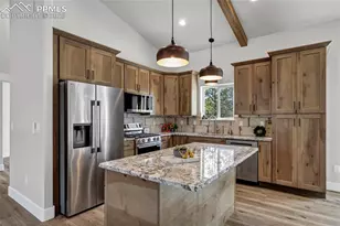 2627 Pikes Peak Dr, Florissant, CO 80816 - Photo 13