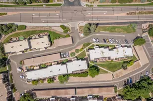 2905 Mesa Rd, Colorado Springs, CO 80904 - Photo 33