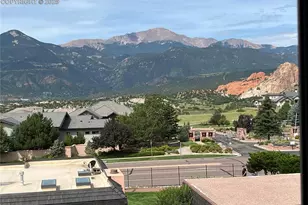 2905 Mesa Rd, Colorado Springs, CO 80904 - Photo 3