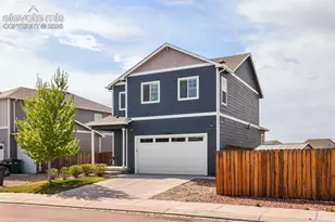 10380 Castor Dr, Colorado Springs, CO 80925 - Photo 3