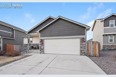 6148 Mumford Drive, Colorado Springs, CO 80925 - Photo 3