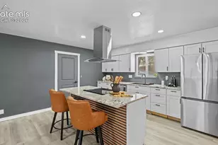 1341 Saratoga Dr, Colorado Springs, CO 80910 - Photo 7