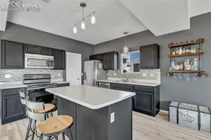 10660 Deer Meadow Cir, Colorado Springs, CO 80925 - Photo 9