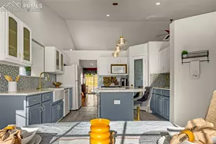 1310 Bison Ridge Dr, Colorado Springs, CO 80919 - Photo 5