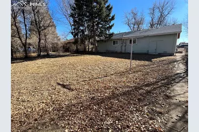 910 1st Street, Colorado Springs, CO 80907 - Photo 7