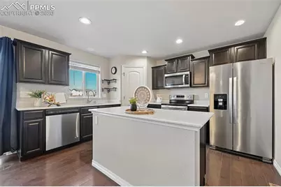 6990 Winnicut Drive, Colorado Springs, CO 80925 - Photo 11